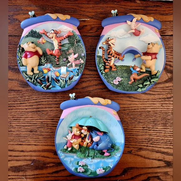 DISNEY Pooh's Hunnypot Adventures 3D Bradford Exchange Plates Vintage - Picture 1 of 7
